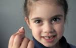 Какие молочные зубы выпадают у детей первыми