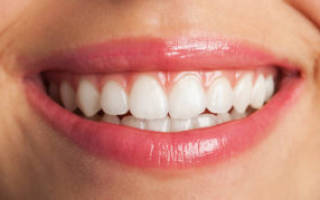 Как укрепить зубную эмаль народными средствами